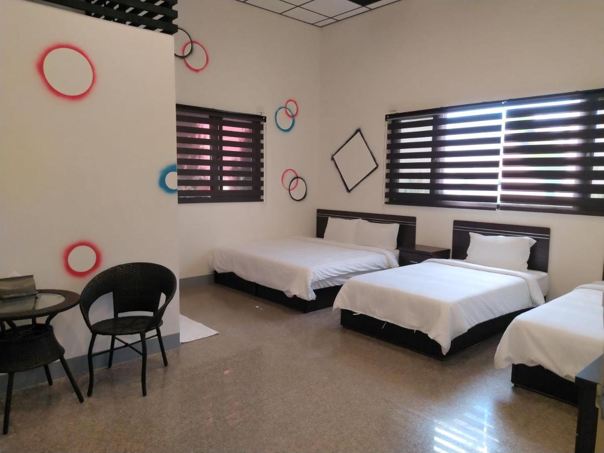 Sun Moon Lake Jinlongshan Bnb Ючи Екстериор снимка