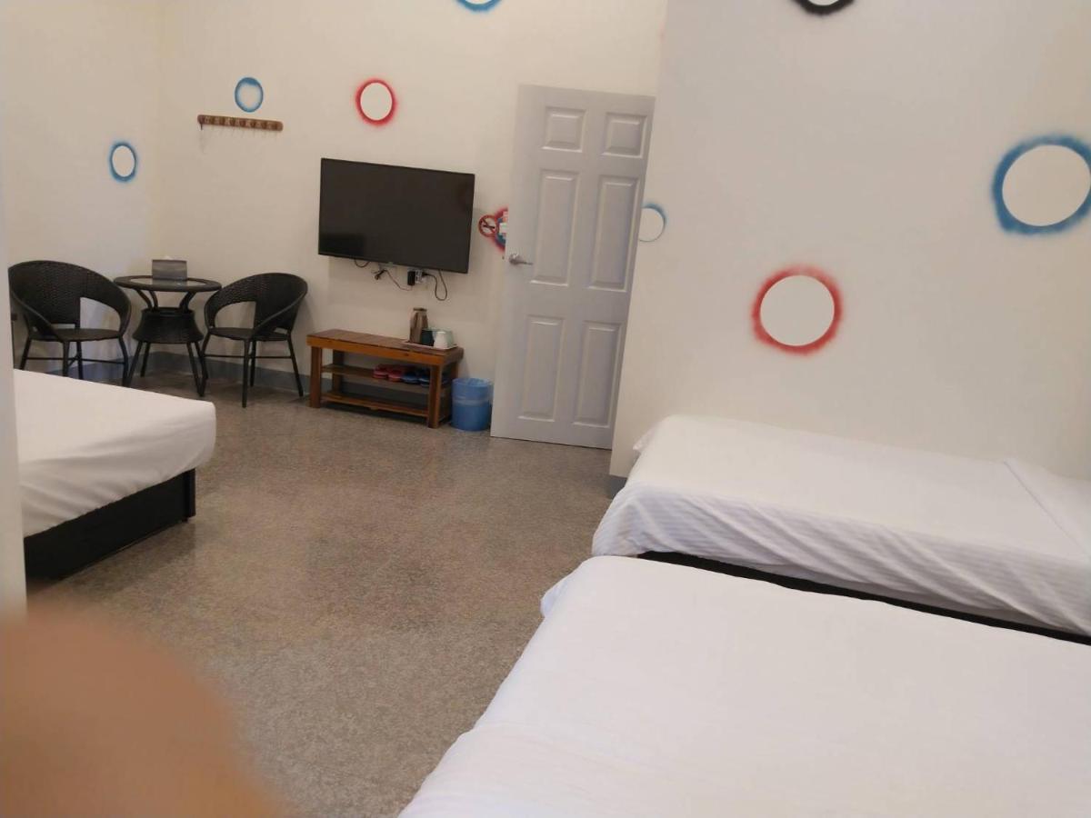 Sun Moon Lake Jinlongshan Bnb Ючи Екстериор снимка