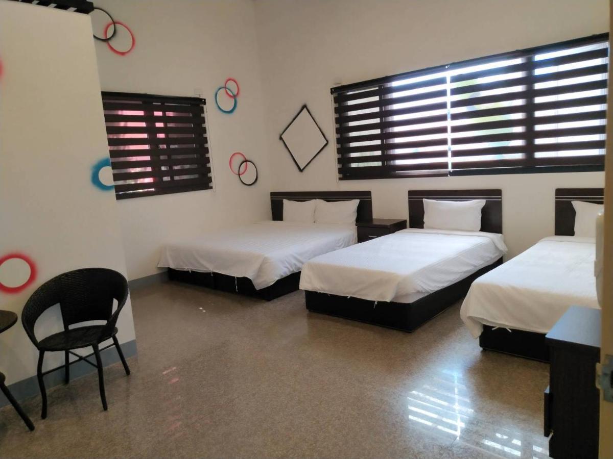 Sun Moon Lake Jinlongshan Bnb Ючи Екстериор снимка